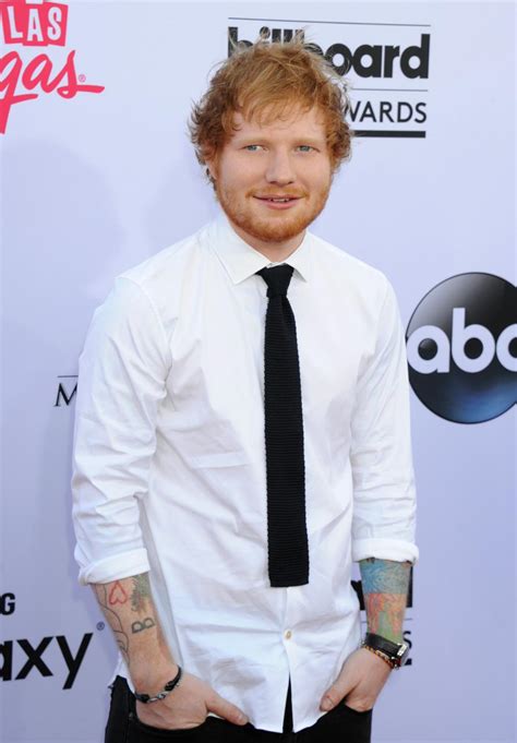 Ed Sheeran arrives ate Billboard Music Awards – Celeb Donut