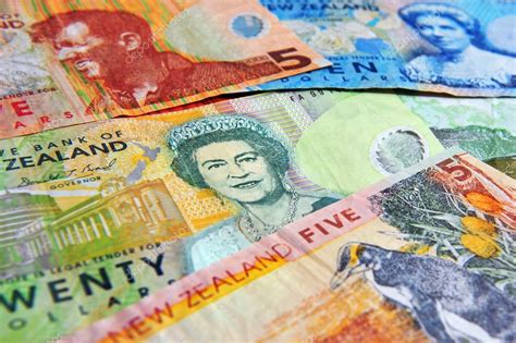 New Zealand Currency Dollar Notes – Stock Editorial Photo © lucidwaters #29215583