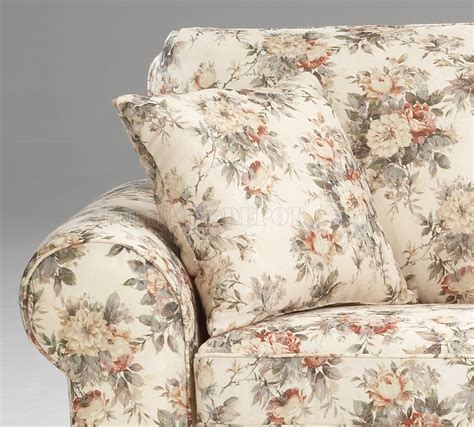 Floral Pattern Fabric Traditional Sofa & Loveseat Set