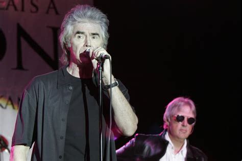 The 10 Best Three Dog Night Songs In History | Rocksoffmag