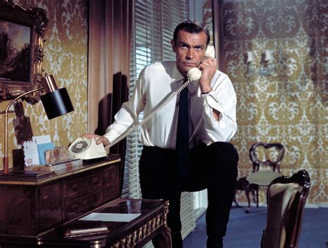 Sean Connery on Playing James Bond [2002 Interview] | IndieWire