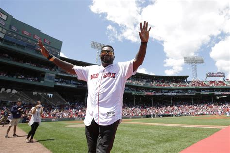 David Ortiz rejoins Red Sox in new role - Yahoo Sports