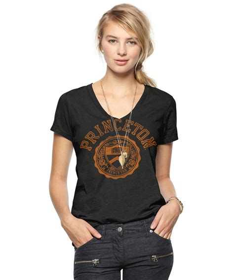 Princeton University V-Neck T-Shirt | Clothes, University outfit ...