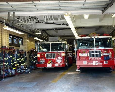 E165 FDNY Engine 165 & Ladder 85, New Dorp, Staten Island,… | Flickr