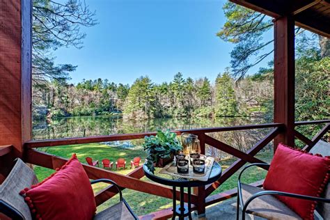 Highlands NC Vacation Rentals - Cabins & Homes for Rent | Chambers ...