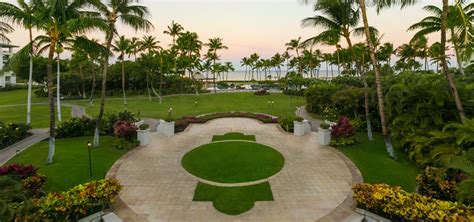 Fairmont Orchid, Hawaii - Hawaii on a Map