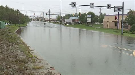 Flooding closes heavily traveled road in Lackawanna County | wnep.com