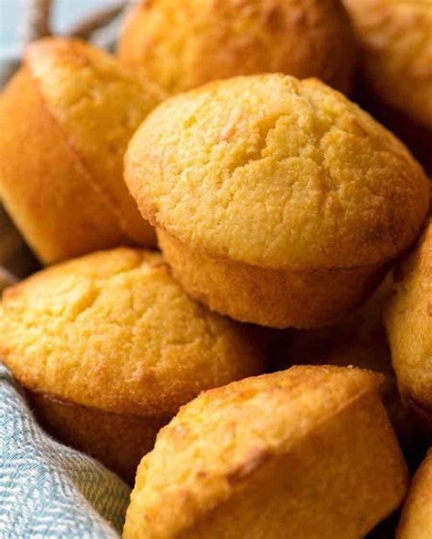 Quick and Easy Corn Bread Muffins