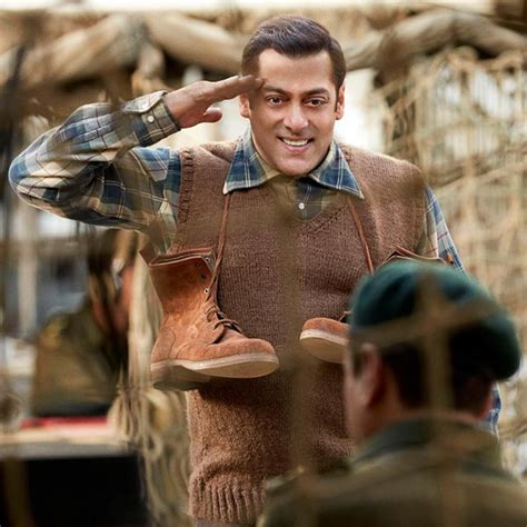 Tubelight (Tubelight Cast) Fan Photos | Tubelight Photos, Images, Pictures # 55931 - FilmiBeat