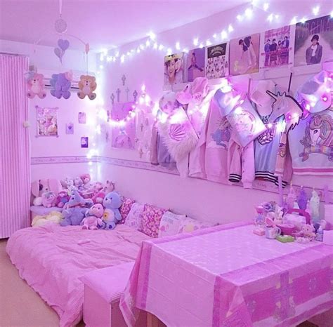 dorm room inspiration (Reiko Nagata oc) | Pretty room, Cute room ideas, Dreamy room