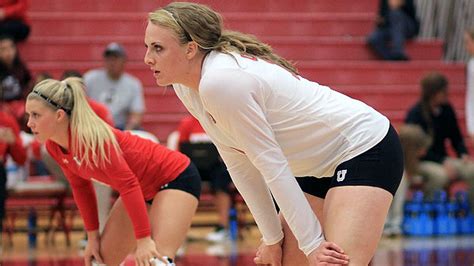 Utah Volleyball: Utes Prepare for Los Angeles Schools - Block U