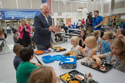 Gov. Tim Walz dishes out lunch to Rochester kids during visit to ...