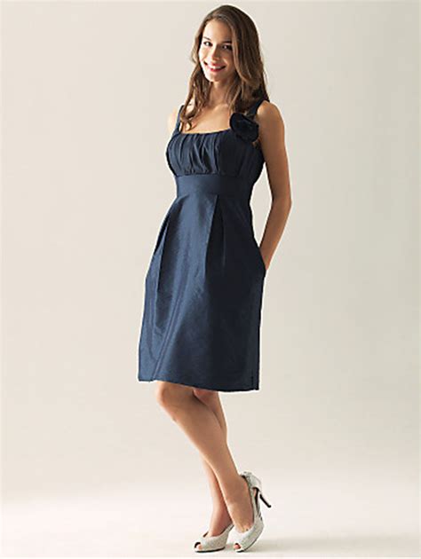 LIGHTINTHEBOX.COM OFFERS 5 HELPFUL HINTS TO HELP WOMEN SELECT THE RIGHT DRESS TO FLATTER THEIR ...