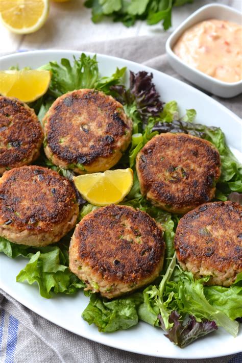 Easy Canned Tuna Cakes (Paleo, Whole30, Grain/Gluten Free)