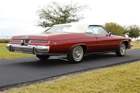 1974 Buick LeSabre Luxus 2-Door Convertible | Buick lesabre, Buick, American classic cars