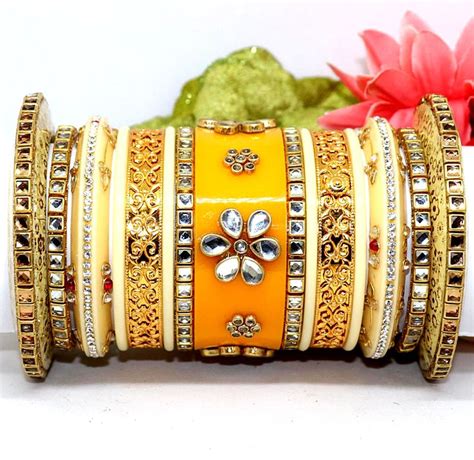 Rajwadi Dulhan chura set Rajasthani Bridal bangle set (With images) | Bridal bangles, Handmade ...