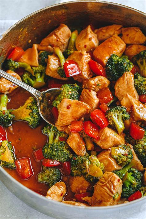 Healthy Chicken Stir-Fry with Broccoli and Bell Pepper | Stir fry recipes chicken, Easy chicken ...