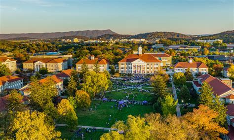 2022: A JMU news look back - JMU