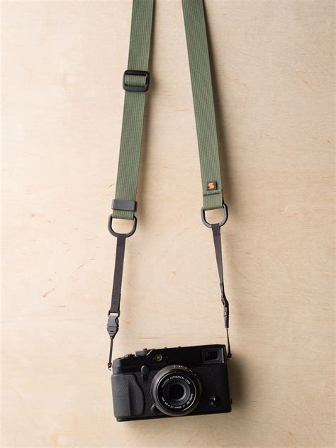 M1a Mirrorless Camera Strap • Simplr Camera Straps