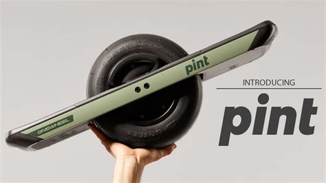 The Pint is a Compact and Nimble One-Wheeled Skateboard