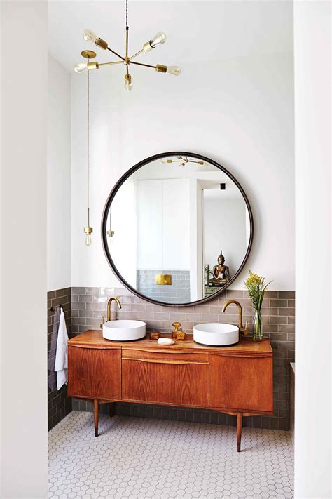 17 Fresh & Inspiring Bathroom Mirror Ideas to Shake Up Your Morning ...