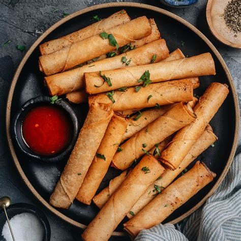 Lumpia Shanghai (Filipino Spring Rolls) - Omnivore's Cookbook