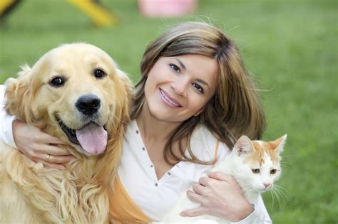 CommonBoundaries: Why Do We Love Our Pets?