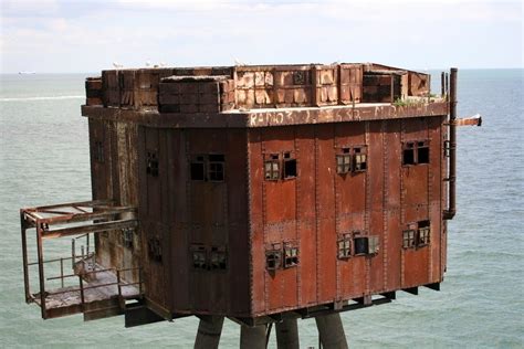 Maunsell Sea Forts | Zabavnik