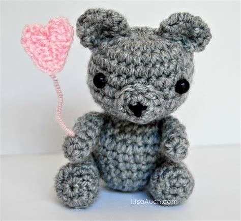 Free Crochet Pattern for a Tiny Teddy - Baby Bear Heart (Free amigurumi ...