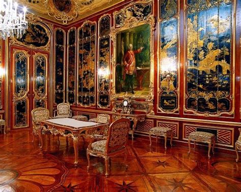 Schonbrunn palace interior photos