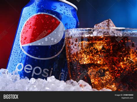 Can Glass Pepsi Image & Photo (Free Trial) | Bigstock