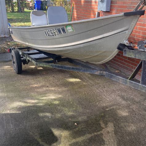 12 Foot Jon Boat & trailer V-Haul for Sale in Norfolk, VA - OfferUp