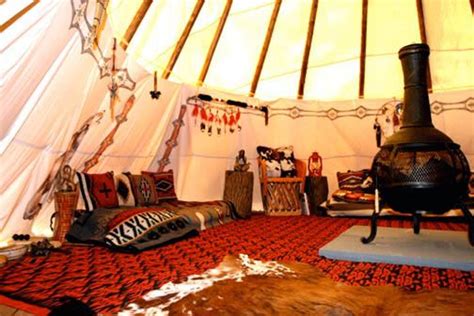 Tipi interior. | Cabin on the Lake | Pinterest | Photo Galleries ...