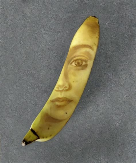 Amazing Banana Art Made by Poking and Bruising the Skin, No Ink is Used