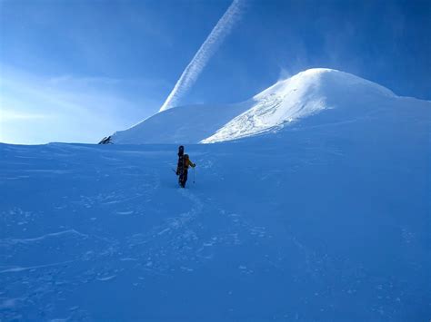 Mount Rogers South Face: Skiing Off A Massive Summit - Beyond Our Peak