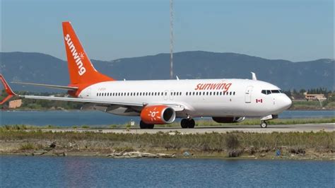 Boeing B-737-800 Sunwing Take Off at Corfu - YouTube