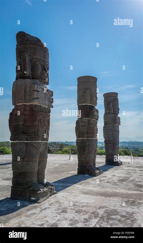 Atlantes Tula Mexico Pyramids Stock Photo - Alamy