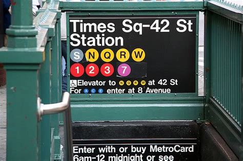 Times square subway station – Artofit