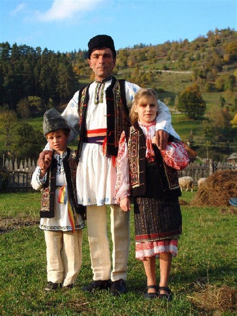 Safari the Globe • Moldova | Traditional outfits, Costumes around the world, Moldova