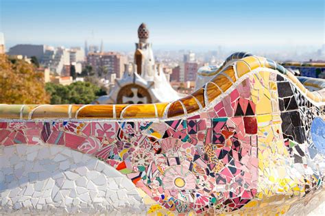 Park Guell : Entrez dans la vision futuriste de Gaudí