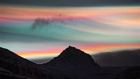 Freezing Temps Cause Rainbow Clouds to Appear in Iceland
