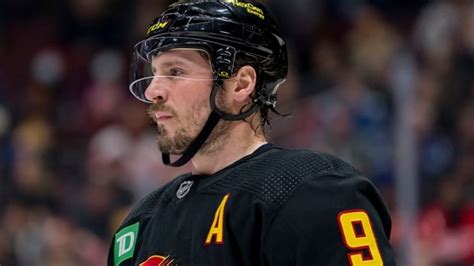 Canucks lose potential trade target J.T. Miller long-term with lower-body injury | CBC Sports