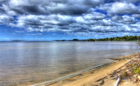 Long view of the lake at Lake Nipigon, Ontario, Canada image - Free stock photo - Public Domain ...