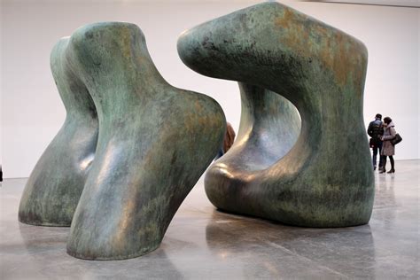 Henry Moore | Abstract sculpture, Modern sculpture, Henry moore sculptures