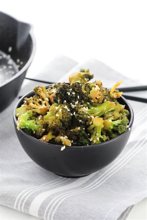 Broccoli with Garlic Sauce (Restaurant Copycat) - The Soccer Mom Blog