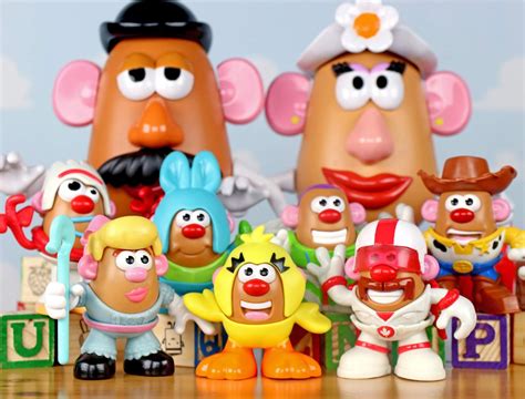 Dan the Pixar Fan: Toy Story 4: Mr. Potato Head Andy's Playroom Potato ...