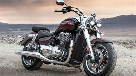 2015 Triumph Thunderbird Commander Review - Top Speed