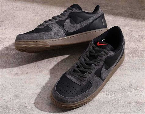 Nike Terminator Low "Black and Medium Ash"の新品/中古フリマ(通販)｜スニダン