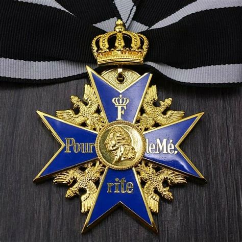 WWI German Grand Cross Medal Pour Le Merite With Crown 24 Ct Gold ...