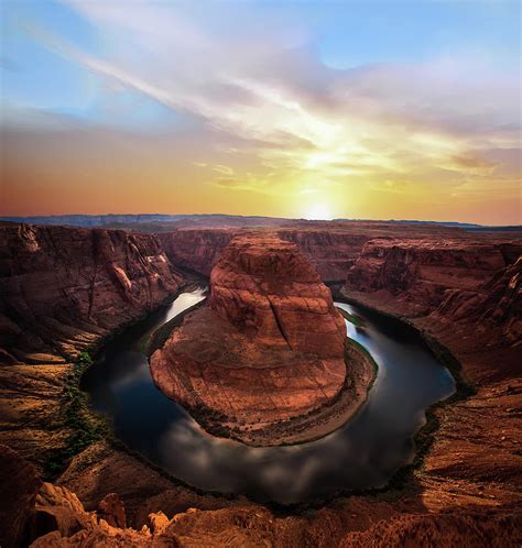 Sunset At Horseshoe Bend Photograph by Larry Marshall